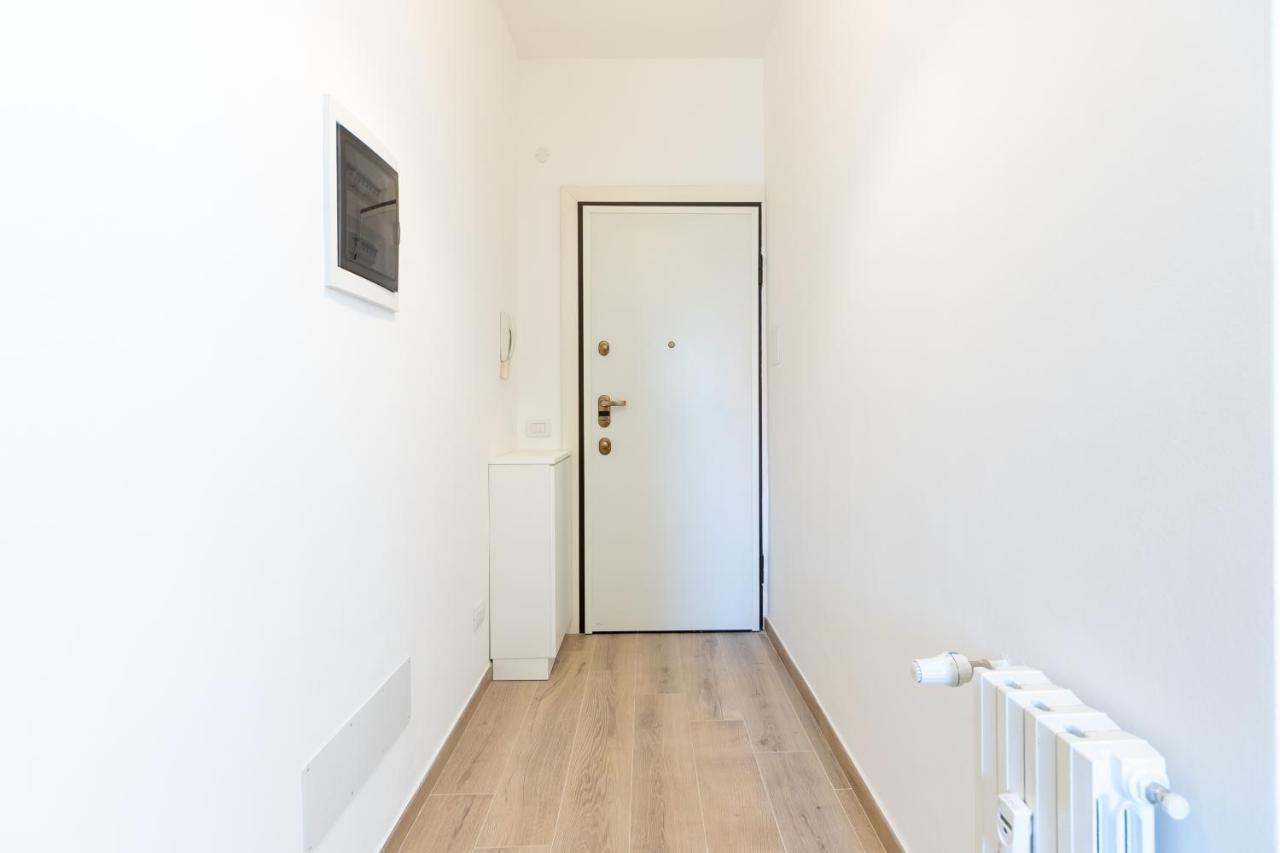 Апартаменты Alessia'S Flat- Milano M3 Corvetto Экстерьер фото